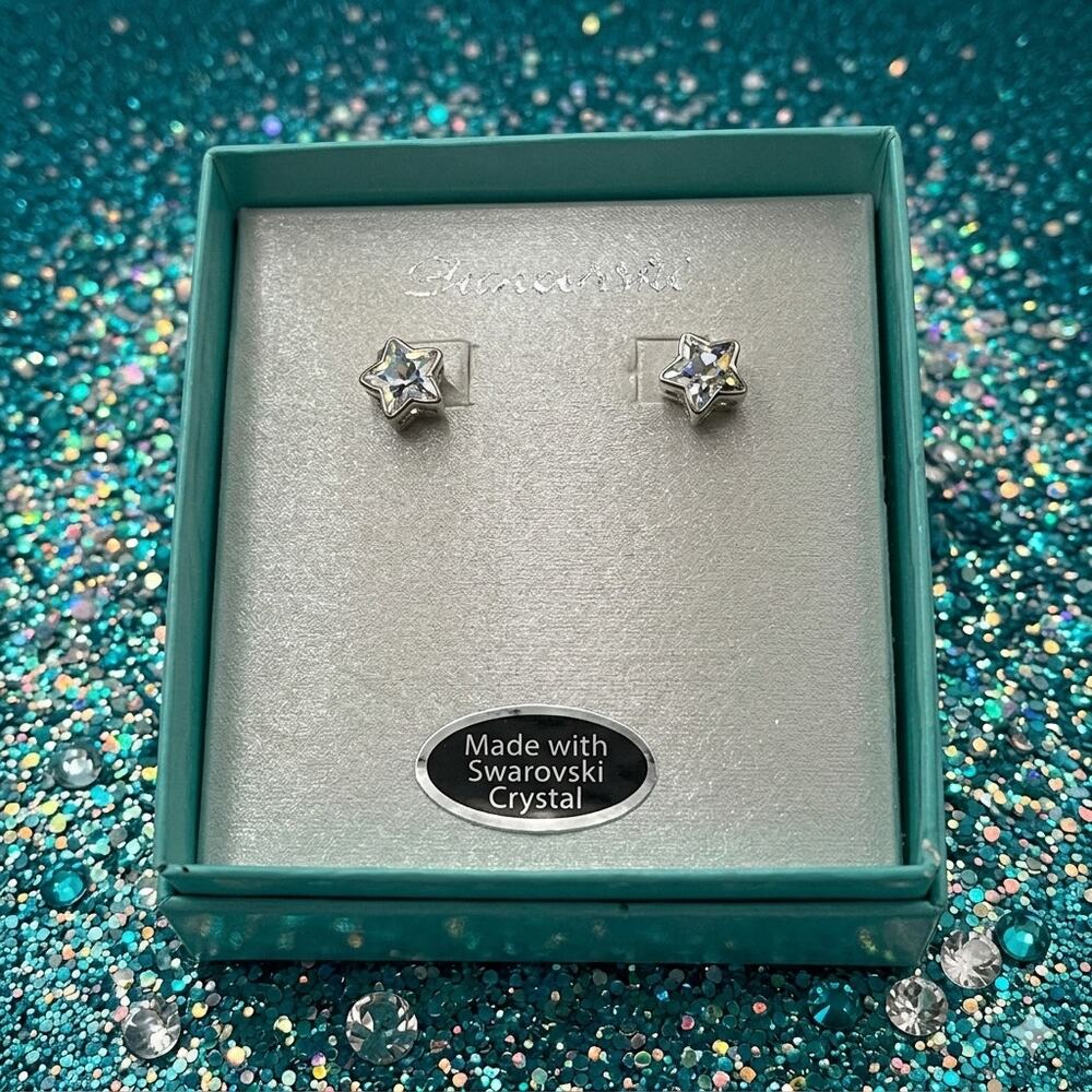 Swarovski Star Crystal Stud Earrings Platinum Tone NWT Gift Box